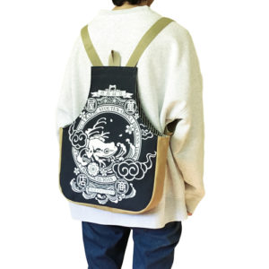 萬屋蛙商店リュック-小（ラベル柄）